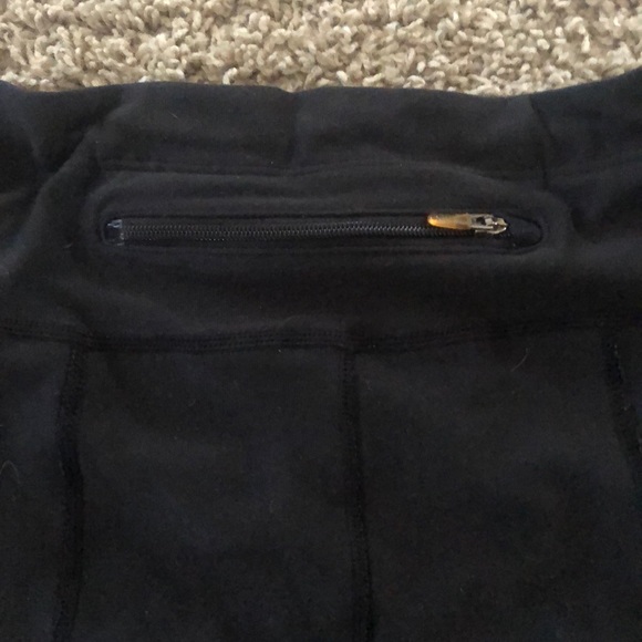 NIKE for dry running capris / shorts - Picture 3 of 4